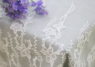 Embroidered Edge Fabric White Floral Lace Vine Netting Tulle For Bridal Gowns