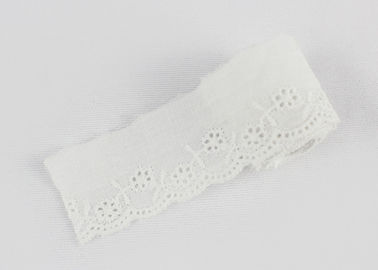 Embroidered Cotton Eyelet Lace Trim Broderie Anglaise Scallop Tape For Baby Suits