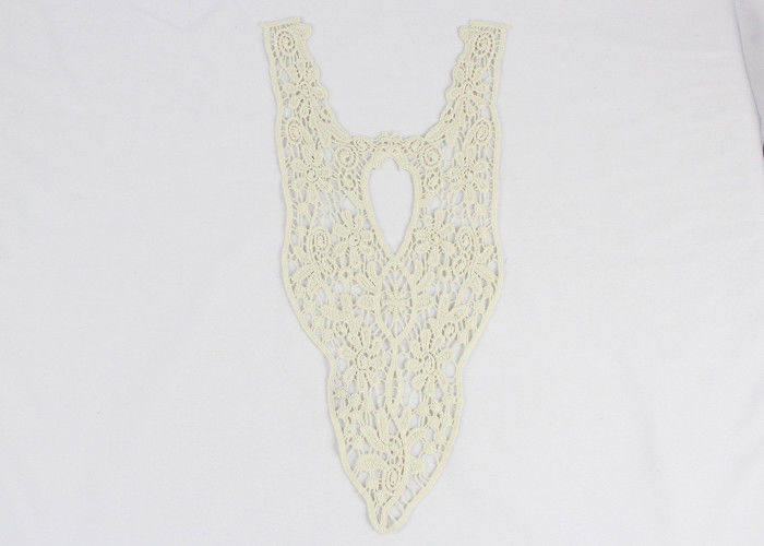 Off White Cotton Floral Embroidered Lace Appliques For Lady Dress Gown Backside
