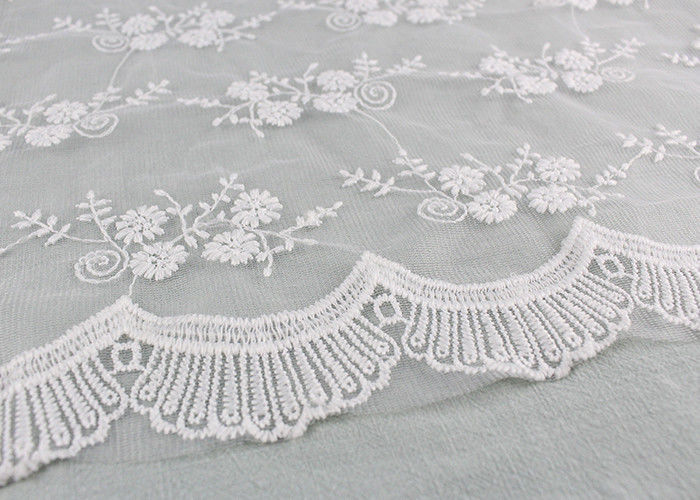 Floral Embroidery Bridal Scalloped Edges Lace Fabric For Off White Wedding Gowns