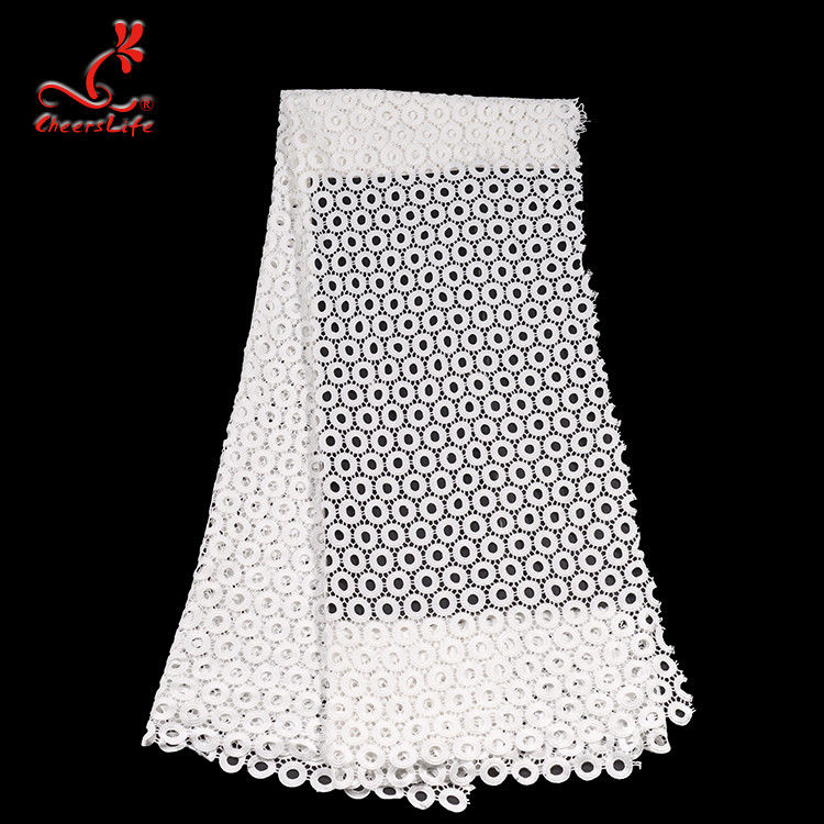 Guipure Lace Water Soluble Geometric Shape Embroidery Fabric With 100% Polyester Milk Yarn